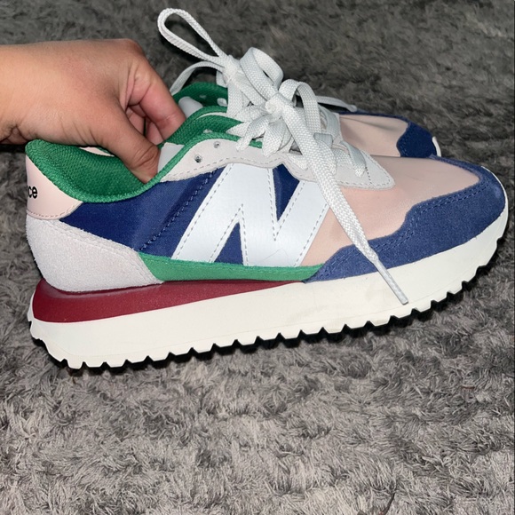 New Balance Shoes - 237 New Balance